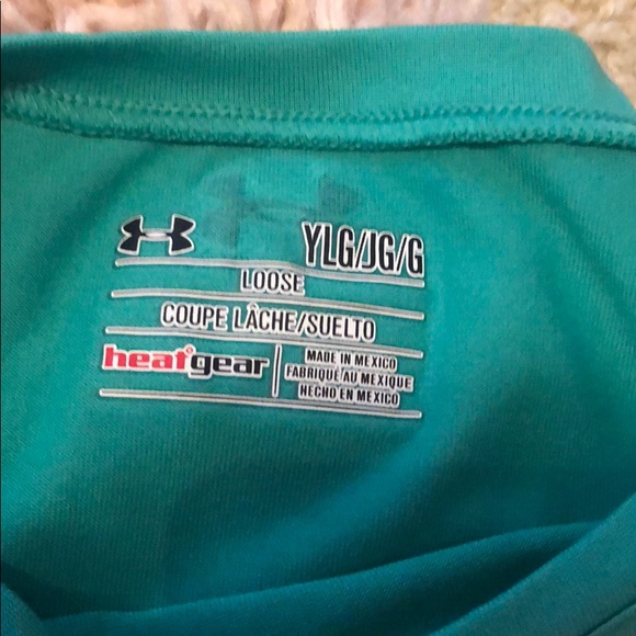 Under Armour Set - Picture 6 of 8